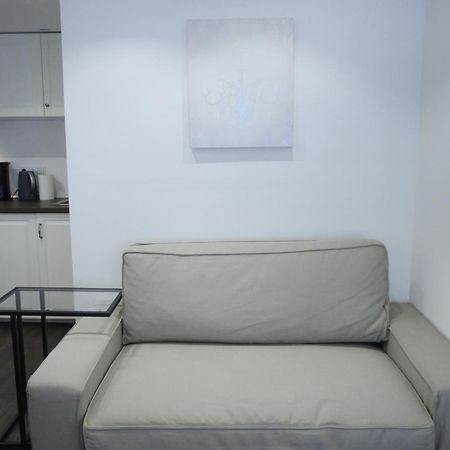 Chain Bridge Apartment Budapest Room photo