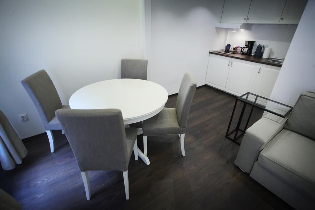 Chain Bridge Apartment Budapest Room photo